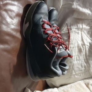 Jordan sneakers - size 8